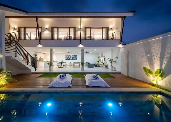 *luxury Astaga 2*modern*billiard*paddy View* Canggu